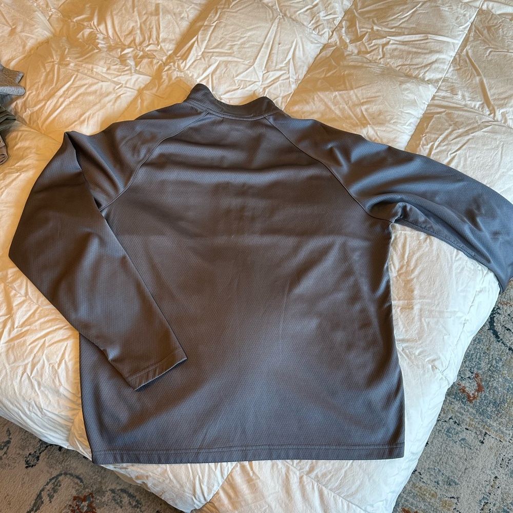 LG Grey Performance Pullover with Subtle Texture - Picture 4 of 4